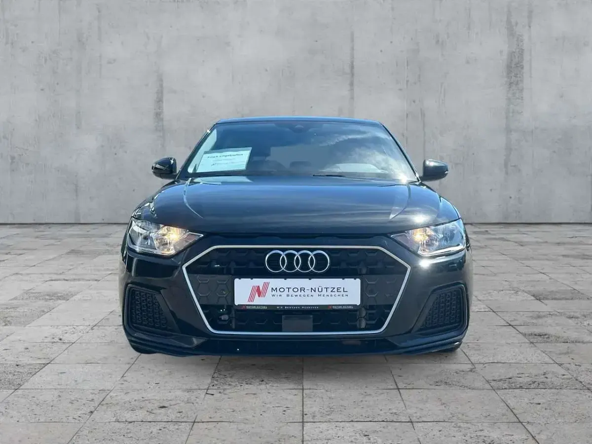 Gebraucht Audi A1 Advanced Plus 110 PS (80 kW) 2022 Mythosschwarz metallic SUV