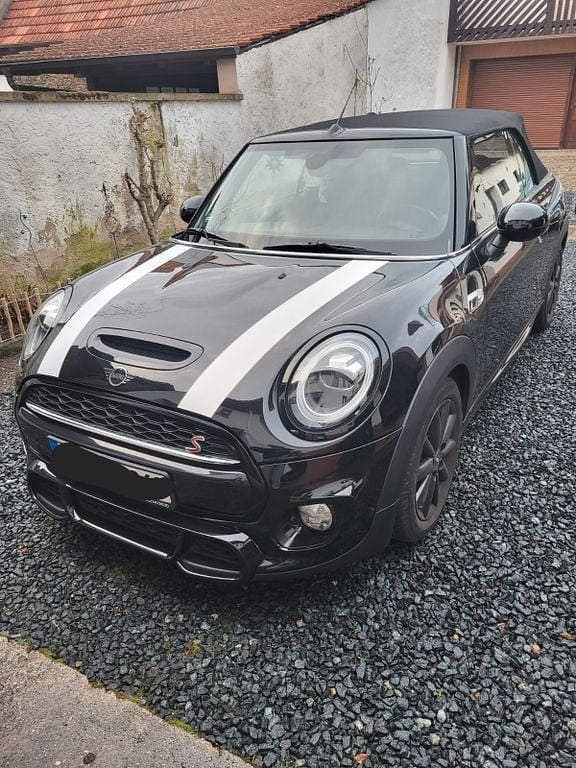 Gebraucht Mini Cooper S Cabriolet 192 PS (141 kW) 2018 Schwarz Cabrio