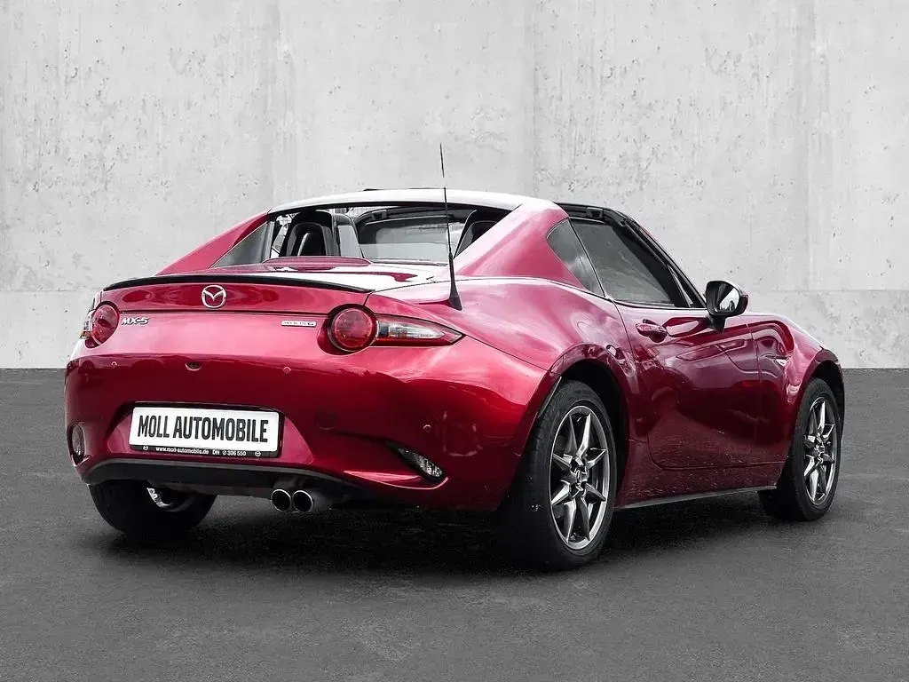 Używany Mazda MX5 Selection 132 KM (97 kW) 2021 Czerwony Kabriolet
