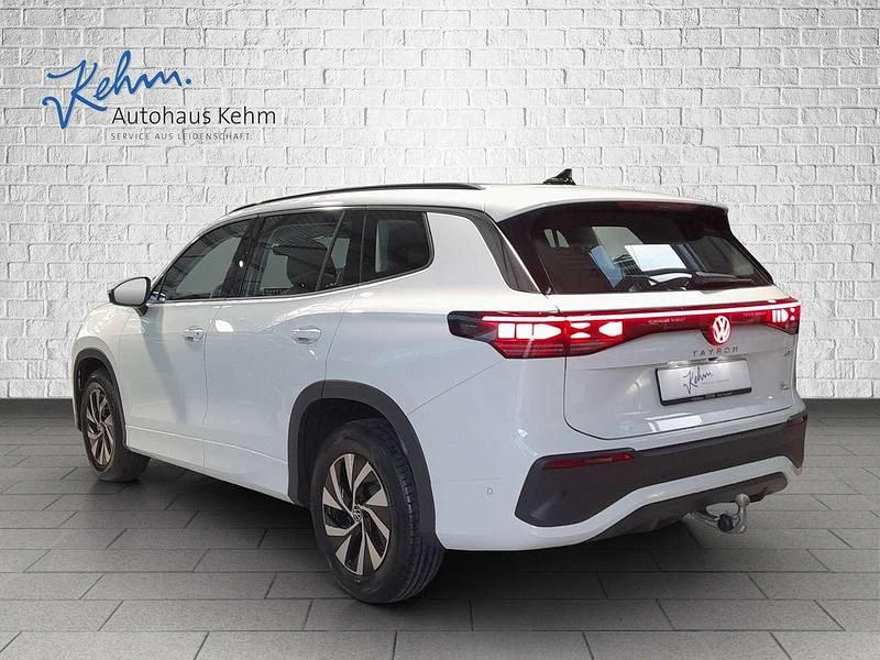 Neu VW Tayron Life 150 PS (110 kW) 2025 Pure white SUV