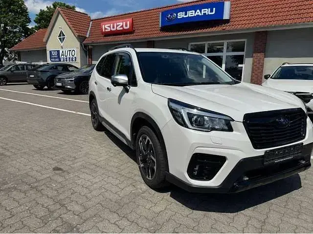 Gebraucht Subaru Forester Active 150 PS (110 kW) 2020 Crystal white pearl SUV