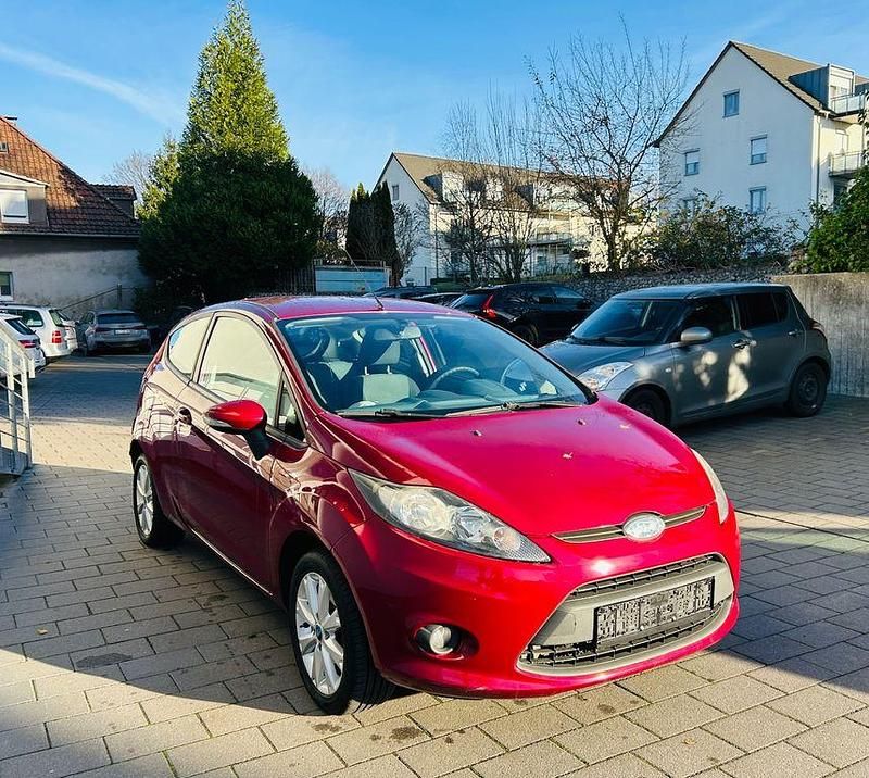 Rot Gebraucht 2008 Ford Fiesta Trend Kleinwagen | 2.900 € (Fairer Preis) - Bild 1/4
