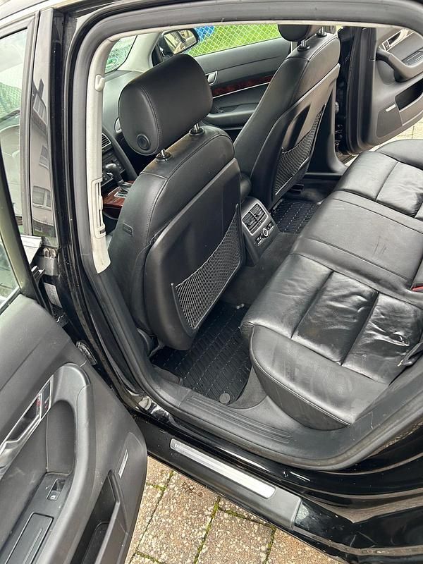 Gebraucht Audi A6 Premium 256 PS (188 kW) 2007 Schwarz Limousine