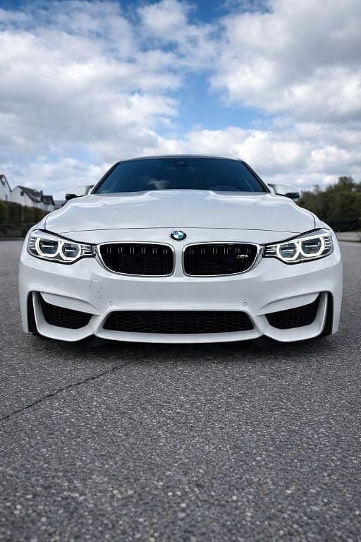 Gebraucht BMW M4 Performance 431 PS (317 kW) 2015 Weiß Coupé