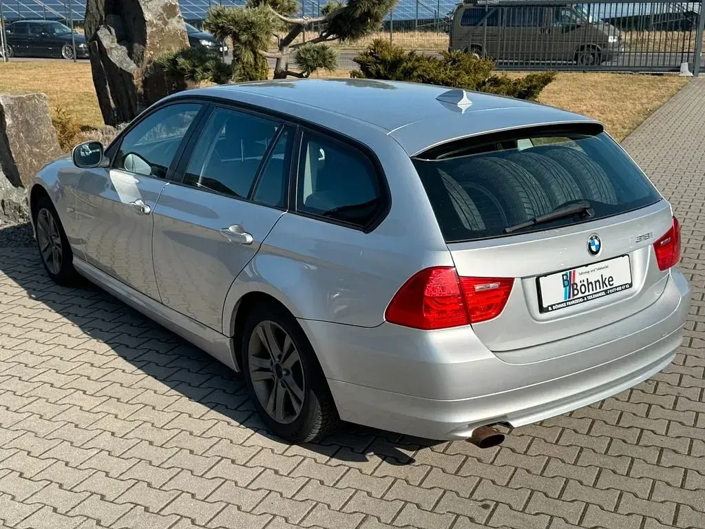 Occasion BMW 318 143 ch (105 kW) 2010 Argent Break