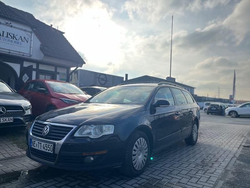 Gebraucht VW Passat Trendline 122 PS (89 kW) 2009 Schwarz Kombi