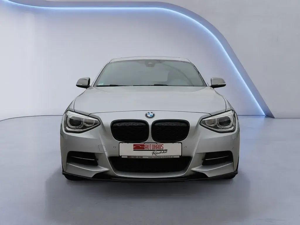 Gebraucht BMW M135 Performance 320 PS (235 kW) 2014 Silber Kleinwagen