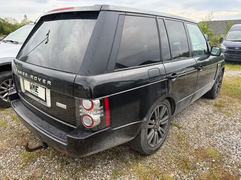 Gebraucht Land Rover Range Rover Vogue 313 PS (230 kW) 2012 Schwarz SUV