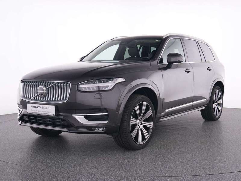Gebraucht Volvo XC90 Plus 235 PS (172 kW) 2023 Platinum grey / metallic SUV