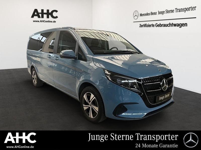 Gebraucht Mercedes V220 Style 163 PS (119 kW) 2025 Blau Van / Kleinbus