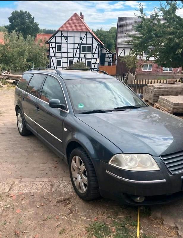 Gebraucht VW Passat 115 PS (84 kW) 2002 Grau Kombi