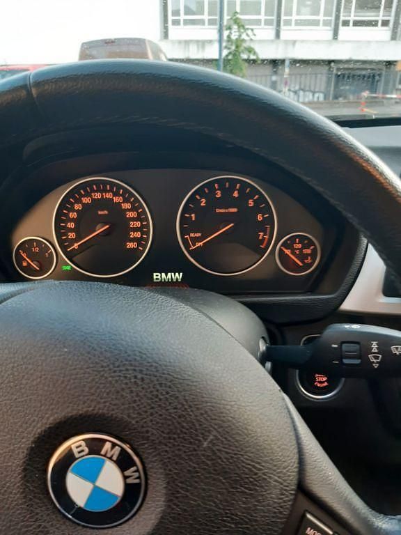 Gebraucht BMW 316 136 PS (100 kW) 2015 Schwarz Limousine