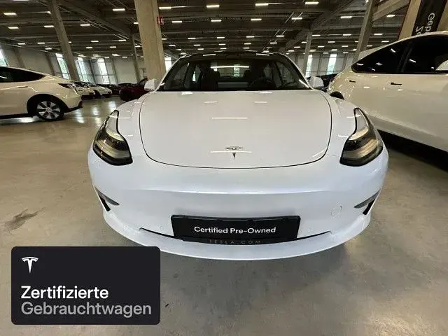 Gebraucht Tesla Model 3 Performance 377 kW (513 PS) 2020 Pearl white multicoat Limousine