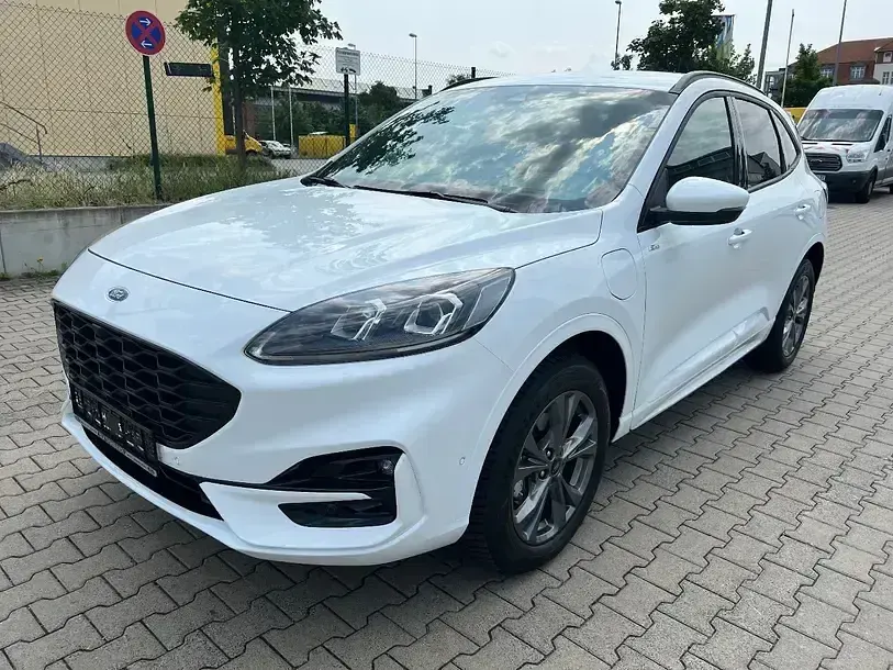 Gebraucht Ford Kuga ST-Line X 225 PS (165 kW) 2021 Weiß SUV