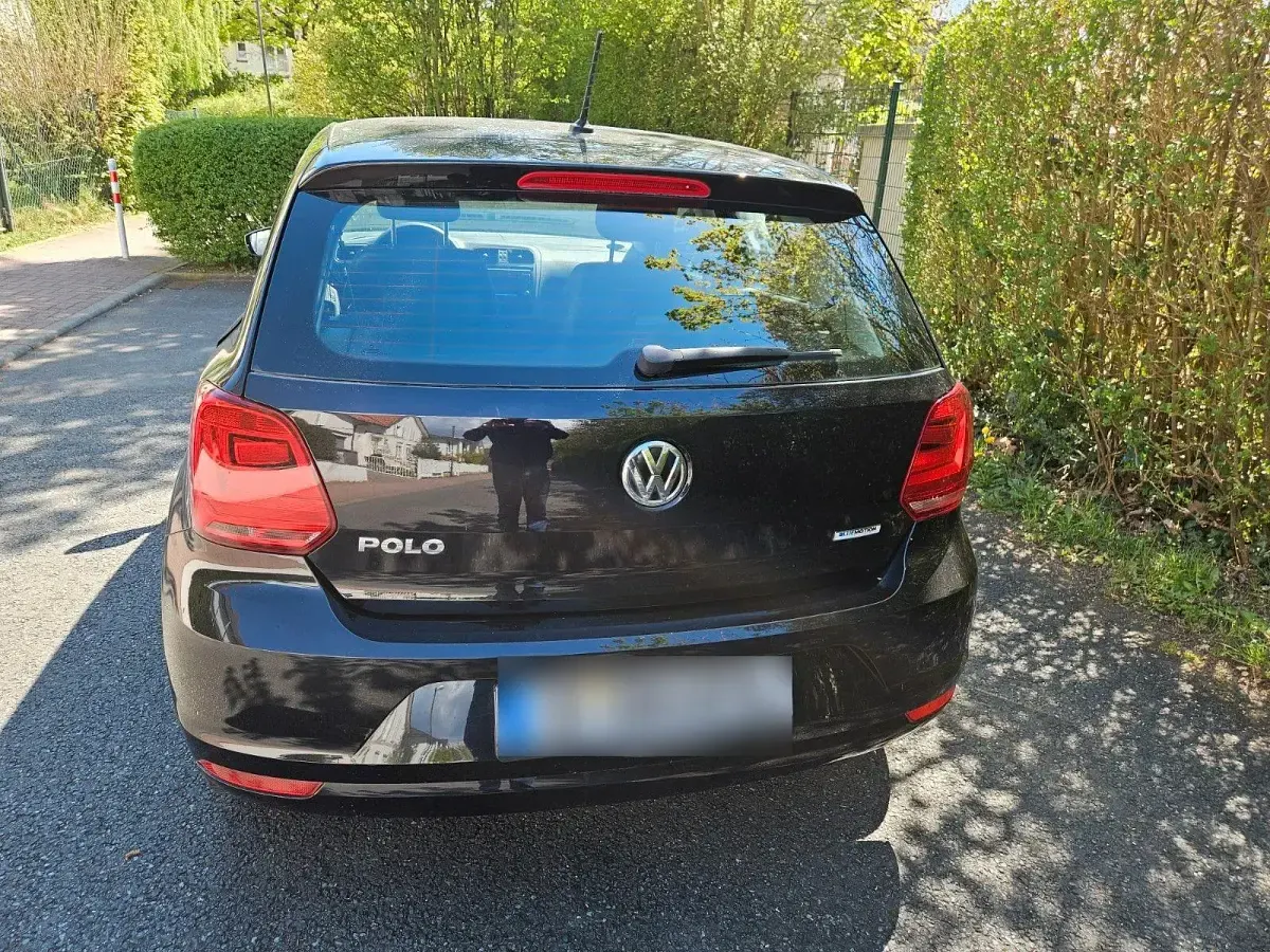 Używany VW Polo 75 KM (55 kW) 2017 Czarny Hatchback