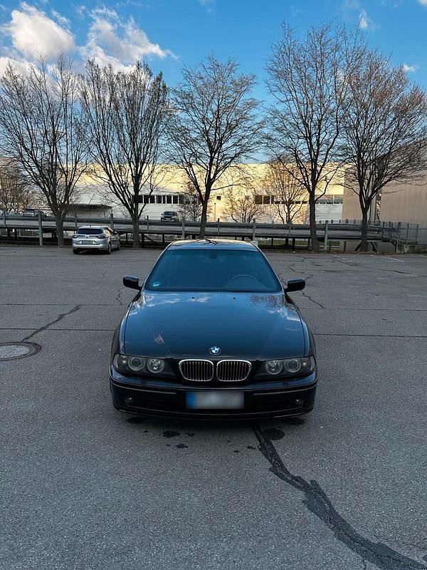 Gebraucht BMW 525 163 PS (119 kW) 2003 Schwarz Limousine