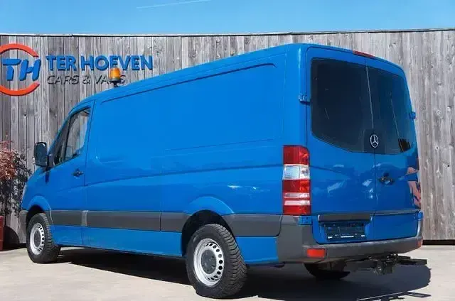 Używany Mercedes Sprinter 95 KM (69 kW) 2012 Niebieski