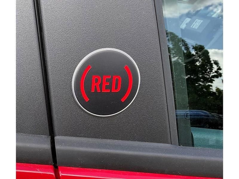 Gebraucht Fiat Grande Panda Red 83 kW (113 PS) 2025 Rot Kleinwagen