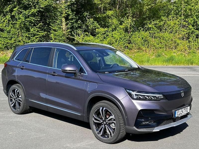 Grau Gebraucht 2022 Elaris Beo SUV | 16.184 € (Fairer Preis) - Bild 1/4