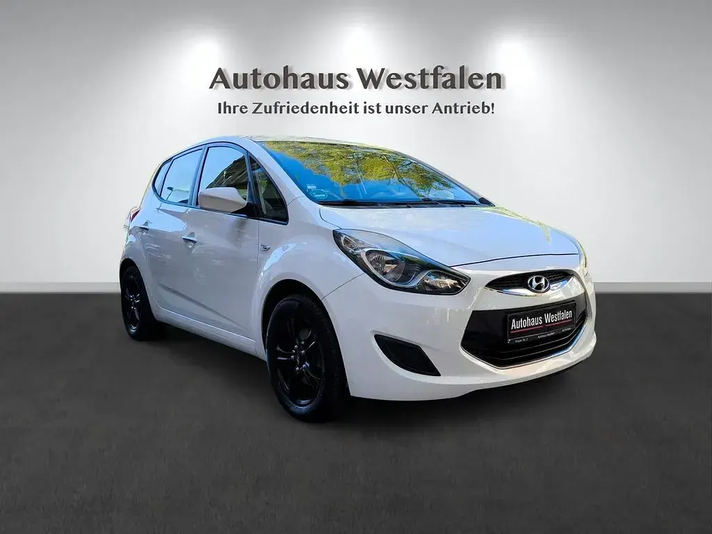 Gebraucht Hyundai ix20 Edition 90 PS (66 kW) 2013 Weiß Kleinwagen
