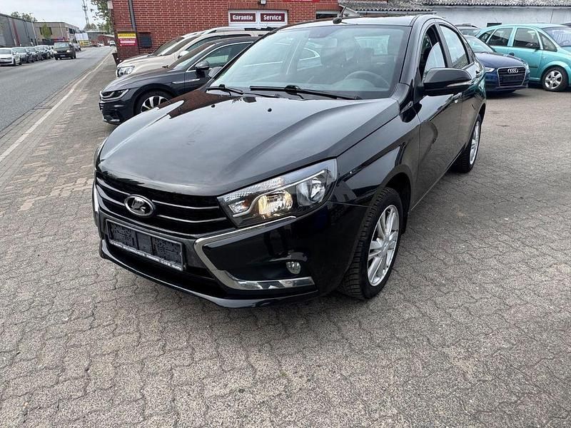 Second-hand Lada Vesta 106 CP (77 kW) 2017 Negru Berlinǎ