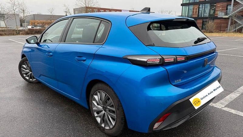 Gebraucht Peugeot 308 Active 110 PS (80 kW) 2022 Blau Kleinwagen