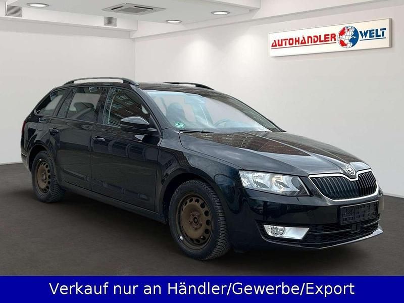 Usado Skoda Octavia Elegance 150 HP (110 kW) 2015 Preto Citadino