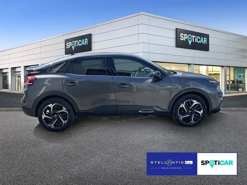 Gebraucht Citroën C4 PureTech 131 PS (96 kW) 2024 Grau SUV