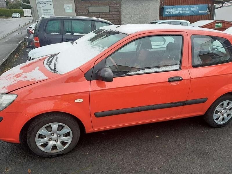 Gebraucht Hyundai Getz 67 PS (49 kW) 2007 Rot Kleinwagen