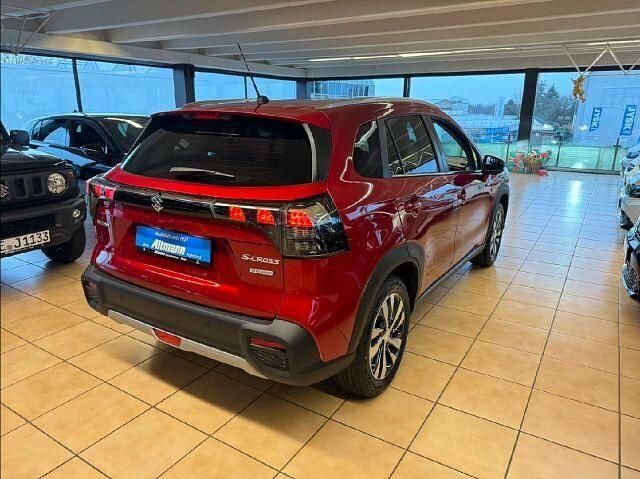 Gebraucht Suzuki SX4 Comfort 102 PS (75 kW) 2022 Rot SUV