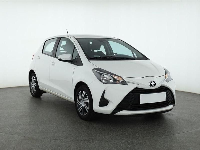 Gebraucht Toyota Yaris Comfort 72 PS (52 kW) 2021 Super white 2 Kleinwagen