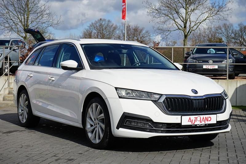 Second-hand Skoda Octavia First Edition 204 CP (150 kW) 2020 Alb Break