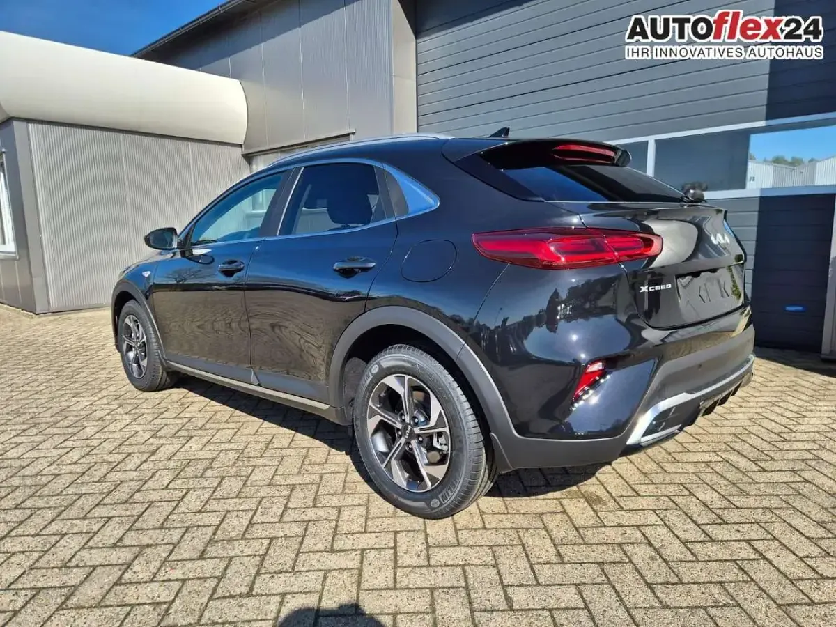 Neu Kia XCeed 150 PS (110 kW) 2026 Zilinaschwarz metallic SUV