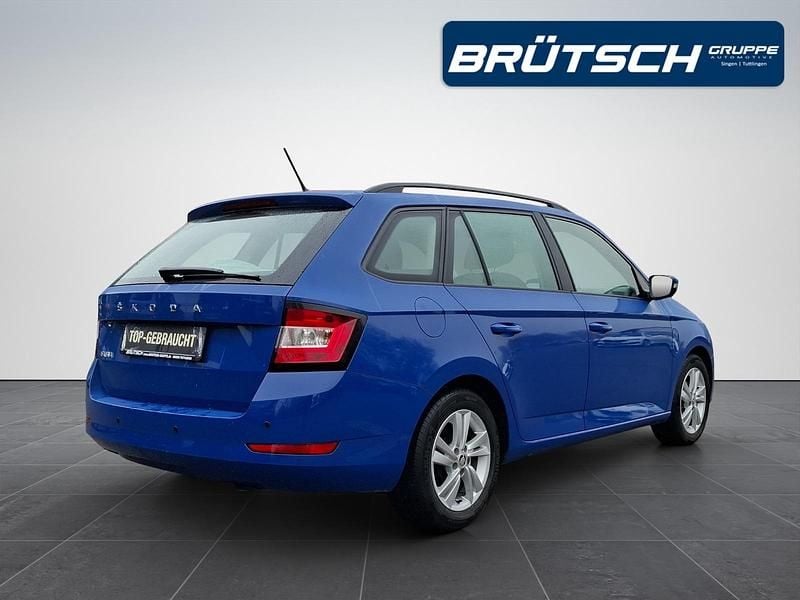 Gebraucht Skoda Fabia Ambition 95 PS (69 kW) 2023 Energyblau Kombi