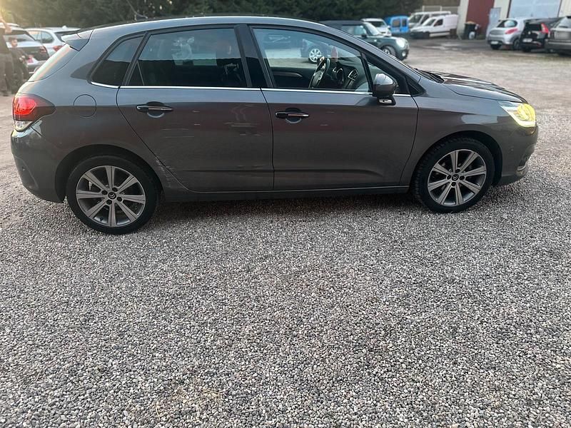 Gebraucht Citroën C4 130 PS (95 kW) 2016 Grau Limousine