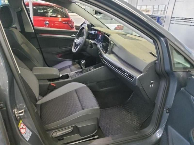 Gebraucht VW Golf VII Active 150 PS (110 kW) 2021 Kleinwagen