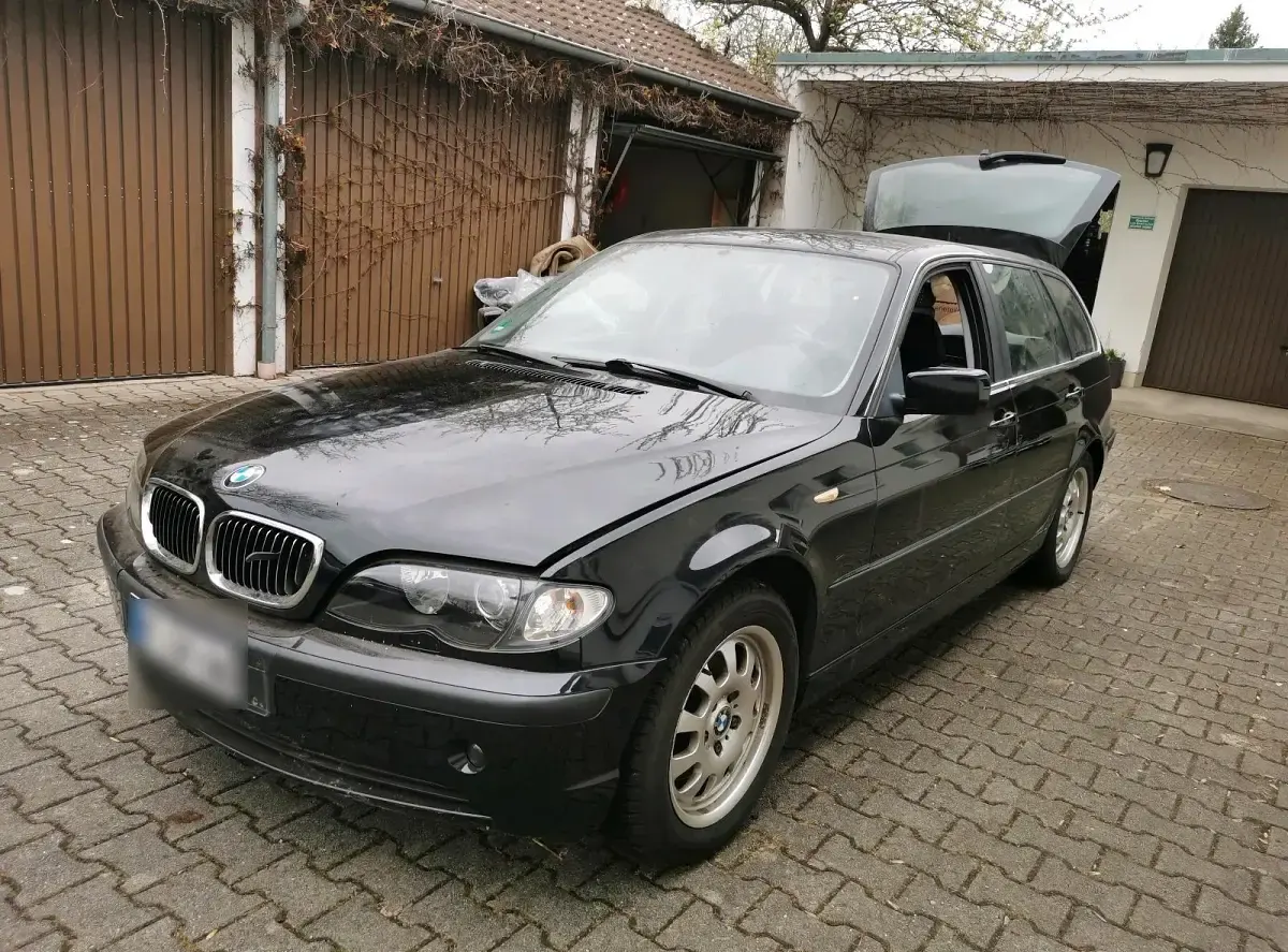 Gebraucht BMW 325 192 PS (141 kW) 2003 Kombi