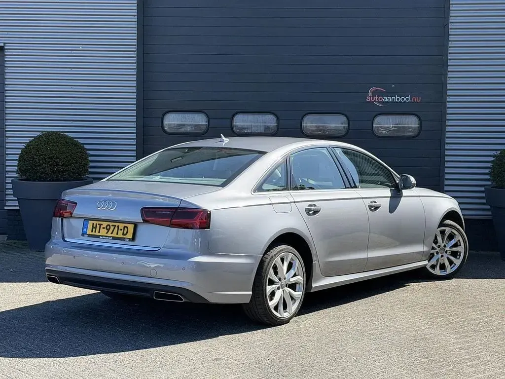 Gebraucht Audi A6 Business 190 PS (139 kW) 2016 Grau Limousine
