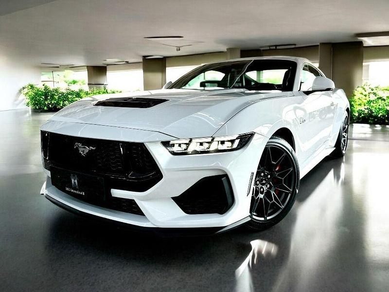 Oxfordwhite Gebraucht 2024 Ford Mustang GT Coupé | 56.900 € (Etwas zu teuer) - Bild 1/4