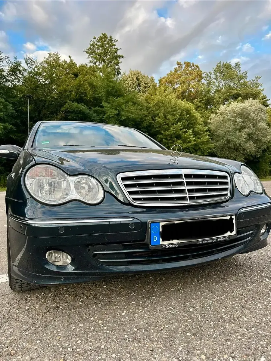 Gebraucht Mercedes C200 163 PS (119 kW) 2005 Andere farben Limousine