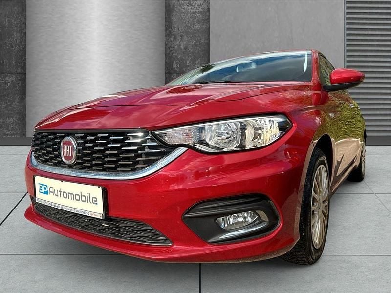 Gebraucht Fiat Tipo Easy 120 PS (88 kW) 2016 Colore esterno (new rosso (vr Limousine