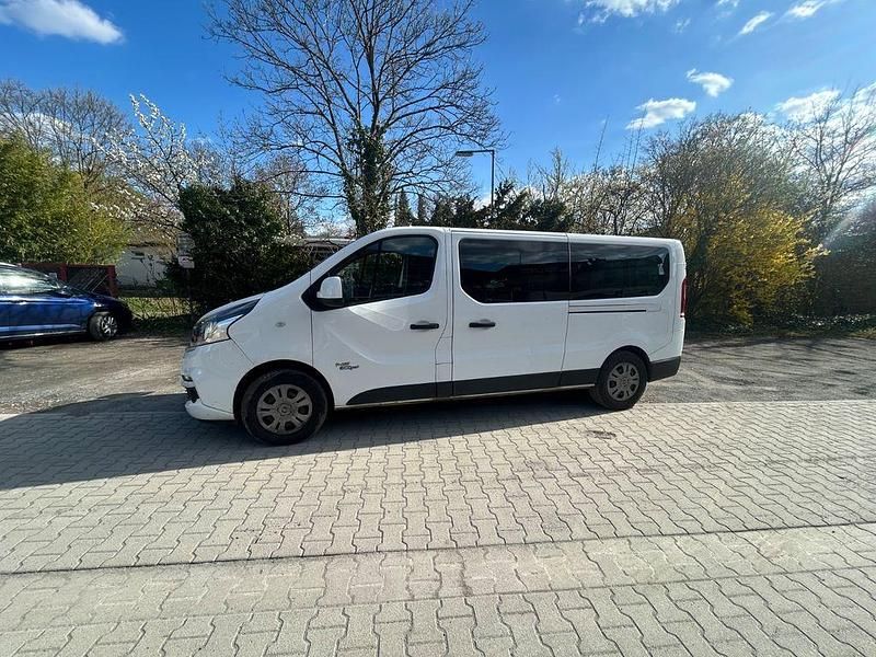 Gebraucht Fiat Talento 145 PS (106 kW) 2018 Weiß Van / Kleinbus