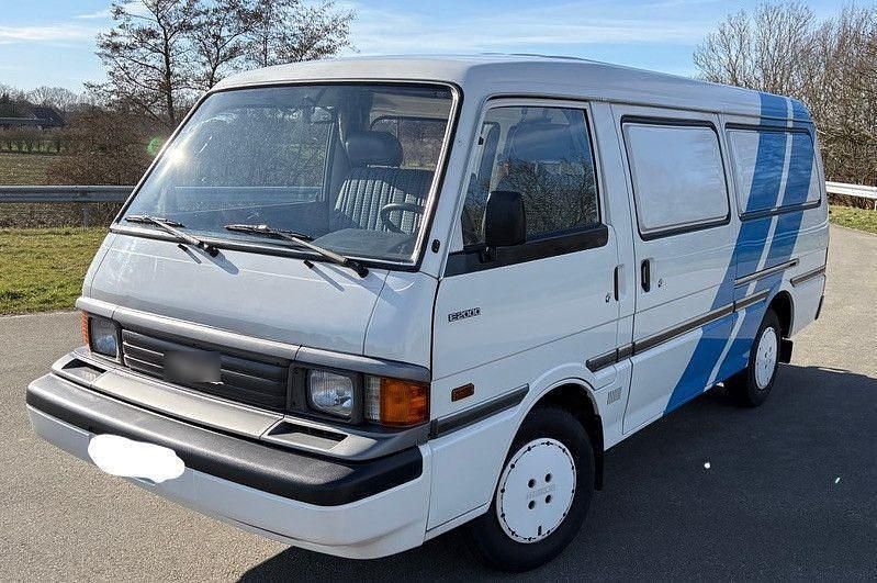 Gebraucht Mazda E Series 86 PS (63 kW) 1989 Weiß Van