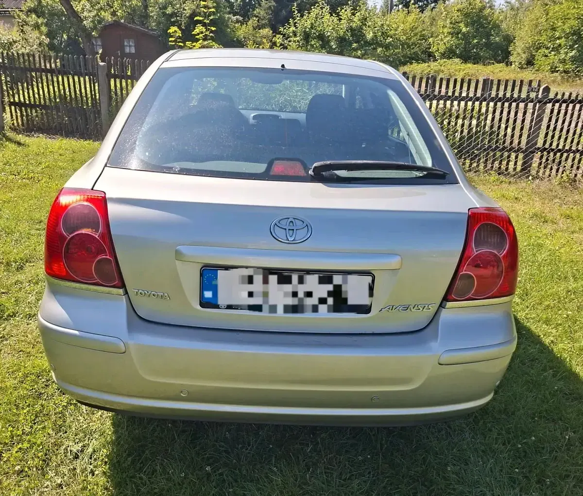 Gebraucht Toyota Avensis 129 PS (94 kW) 2004 Grau Limousine