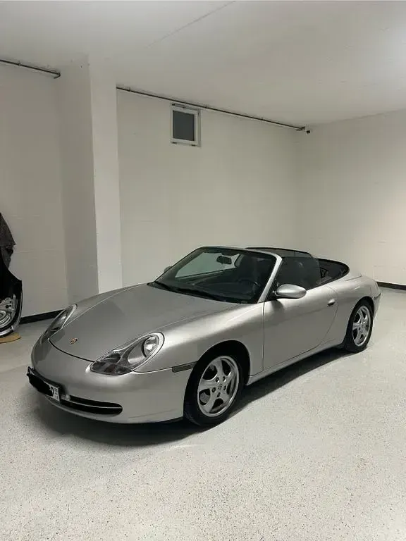 Gebraucht Porsche 996 320 PS (235 kW) 1999 Silber Cabrio