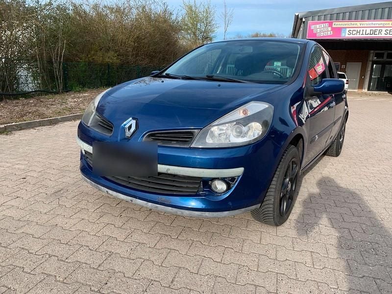 Gebraucht Renault Clio II 111 PS (81 kW) 2007 Blau Kleinwagen