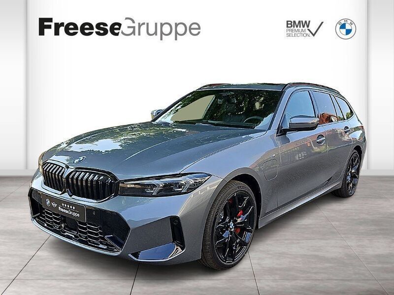 Grau Neu 2025 BMW 330e Shadowline Kombi | 67.890 € - Bild 1/4