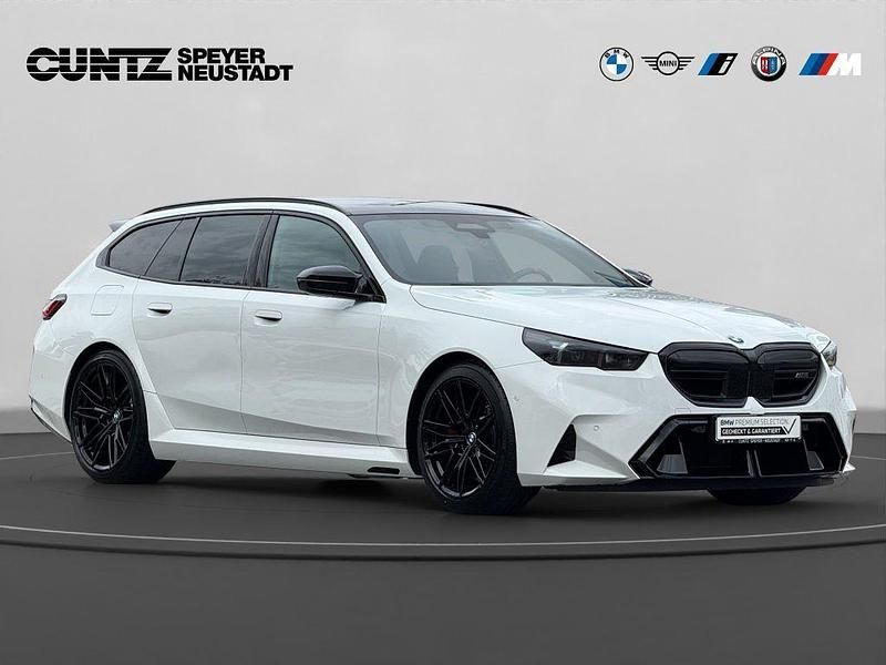 Gebraucht BMW M5 Performance 727 PS (534 kW) 2025 Weiß Kombi