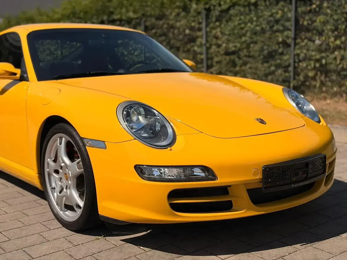 Gebraucht Porsche 911 Carrera 4S 355 PS (261 kW) 2006 Gelb Coupé