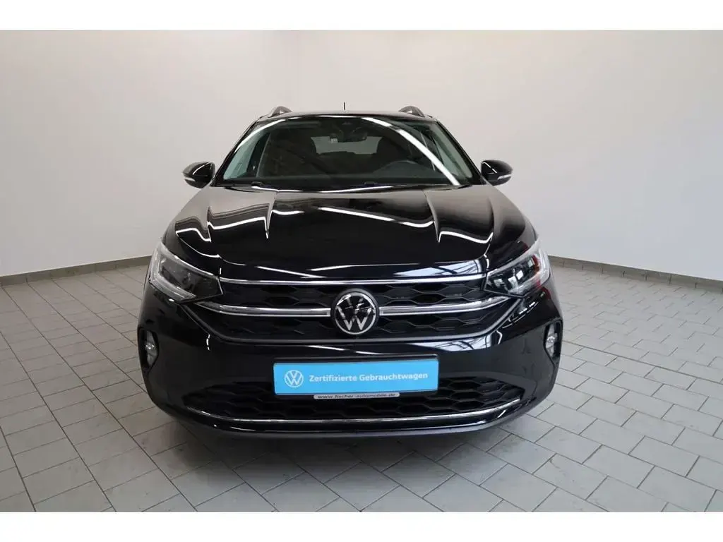 Gebraucht VW Taigo Move 150 PS (110 kW) 2023 Deep black perleffekt SUV